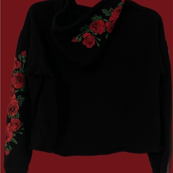 Junior’s Rose Graphic Hoodie Black - Size Medium - Picture 5 of 5